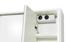Badezimmerspiegelschrank >Five< LED, Steckdose, in weiß - 86x68x18cm (BxHxT)
