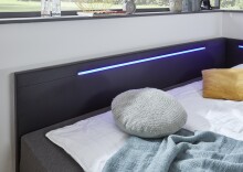 Polsterliege >Laser< Liegefläche 90x200cm, schwarz / LED, Stellmaß: 97x83x207cm (BxHxT)