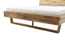 Massivholzbett >Avalon< 140x200 cm in Wildeiche, Massivholz - 153x90x213 cm (BxHxT)