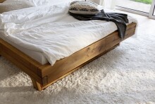 Massivholzbett >Avalon< 140x200 cm in Wildeiche, Massivholz - 153x90x213 cm (BxHxT)