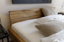 Massivholzbett >Avalon< 160x200 cm in Wildeiche, Massivholz - 173x90x213cm (BxHxT)