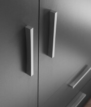 Stauraumschrank >Adeline< 2 Böden, 2 Schübe, Stange, Farbe Graphit - 120x140x38cm (BxHxT)