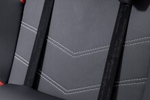 Gaming-Stuhl >DX-RACER< in schwarz/ rot/ weiß - 68x120x68 (BxHxT)