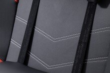 Gaming-Stuhl >DX-RACER< in schwarz/ rot/ weiß - 68x120x68 (BxHxT)