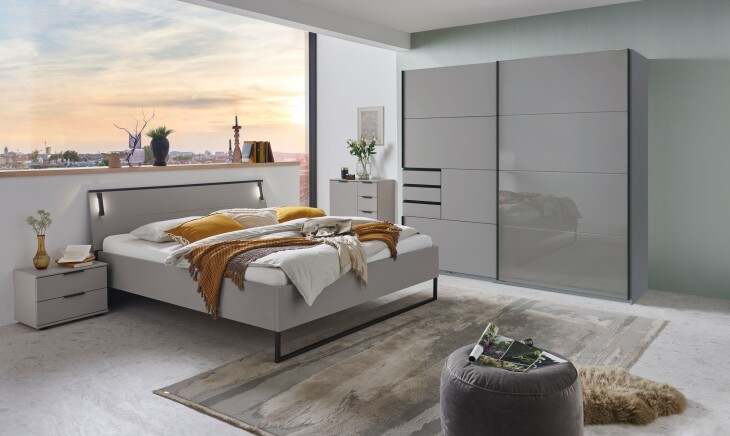 Schlafzimmer-Set >Tilburg< (5tlg. ) Schrank, Bett 188x92x210cm, Kommoden, Saharagrau, Abs. Grafit