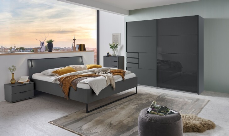 Schlafzimmer-Set >Tilburg< (5tlg.) Bett 168x92x210cm, Schrank, 2 Nachtkommoden, Kommode, Grafit