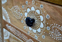 Nachtkommode >Sharma< in Braun, Mangoholz - 50x70x40cm (BxHxT)