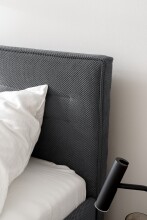 Polsterbett >Tampere< 180x200 cm, Stoffbezug creme, Aufstellmaße B/H/T 192x114x218 cm