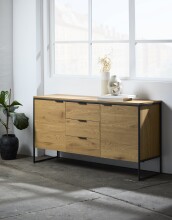 Sideboard >CESURA< in Eiche, schwarz, Melamin, Metall - 155x80,6x45cm (BxHxT)