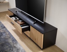 Lowboard >Avira< in Artisan Eiche Dekor, schwarz - 180x32x31cm (BxHxT)
