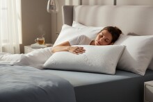 Visko Nackenstützkissen >Knautschbert< mit Winter & Sommerseite