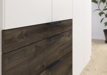 Drehtürenschrank >Koda< in alpinweiß / Atlantic Oak dunkel - 181x210x54 (BxHxT)