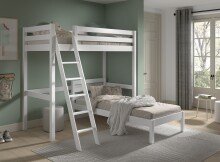 Hochbett >Pino< in Kiefer massiv weiß lackiert - 209x190x211cm (BxHxT)