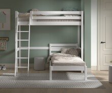 Hochbett >Pino< in Kiefer massiv weiß lackiert - 209x190x211cm (BxHxT)