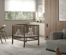 Beistellbett >Dino< in Farbe Nussbaum, Buche massiv - 99,6x75,5x80cm (BxHxT)
