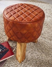 Sitzhocker >WL6.090< in Braun, Echtleder / Massivholz - 46x35cm (HxD)