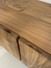 Lowboard >WL7.028< in Akazie, Massivholz & Edelstahl - 160x56x46cm (BxHxT)