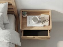 Nachttisch >WL7.781< hängend, in Akazie, Massivholz - 45x20x30cm (BxHxT)