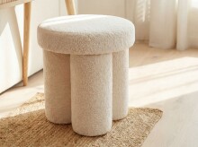 Sitzhocker >WL7.789< in creme, Bezug: Teddystoff - 45x40cm (HxD)